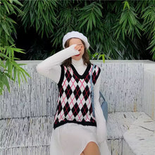 "PREPPY ARGYLE" SWEATER VEST