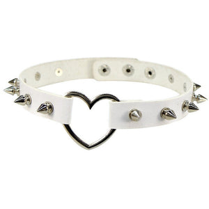 "SPIKEY HEART" CHOKER