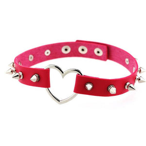 "SPIKEY HEART" CHOKER