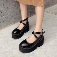 "MARY" PLATFORM SHOES