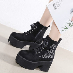 "TEMPEST" SUEDE PLATFORM BOOTS