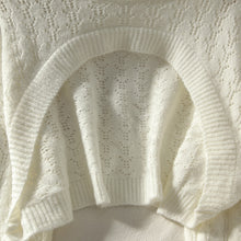 "VINTAGE CHIC" CROPPED SWEATER