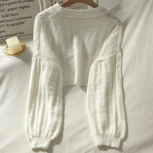 "VINTAGE CHIC" CROPPED SWEATER