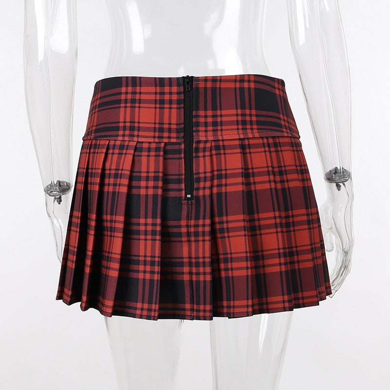 Hot Topic Red Plaid & Black Split Buckle Skirt Plus | Mall of America®