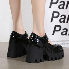 "AMELIE" PLATFORM SHOES