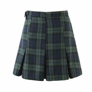 "GOOD GIRL" PLAID BUCKLE SKORT