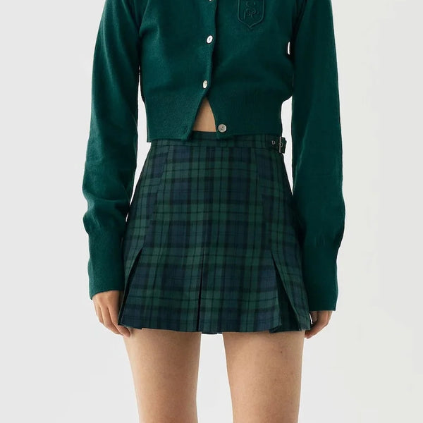 "GOOD GIRL" PLAID BUCKLE SKORT