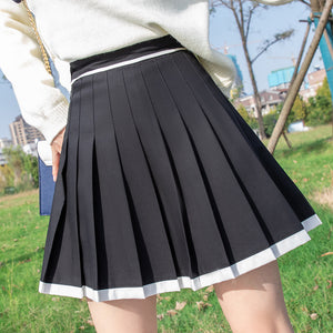 "RETRO STRIPE" PLEATED SKIRT